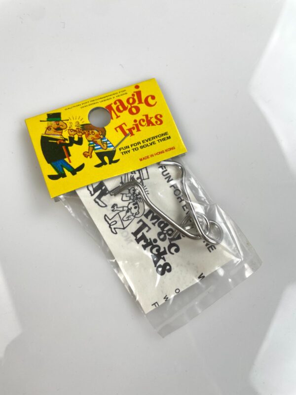 FUN! NOS 1950S-60S MAGIC TRICKS PUZZLE NEW IN PACKAGE NWT ASSORTED GAMES