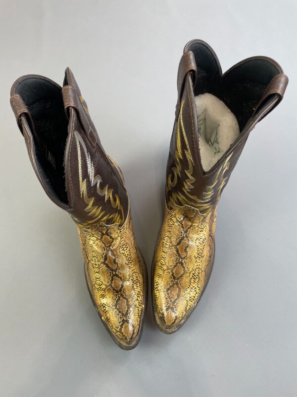 CLASSIC 2-TONE WESTERN MONTY FAUX SNAKESKIN POINTED TOE COWBOY BOOTS WITH BRASS TOE CAP