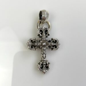 Photo detail:ORNATE FLEUR DE LYS FILIGREE CROSS 925 STERLING SILVER WITH BAIL