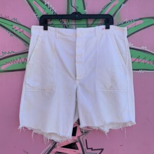Photo detail:*AS-IS* RAD! 1960S RETRO DISTRESSED WHITE COTTON CUT OFF WORKWEAR SHORTS LONGER CUT
