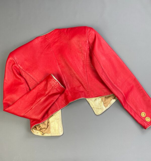 TOTALLY RADICAL!! 1980S LIPSTICK RED LEATHER CAPTAINS JACKET GOLD PLATED SUN BUTTONS