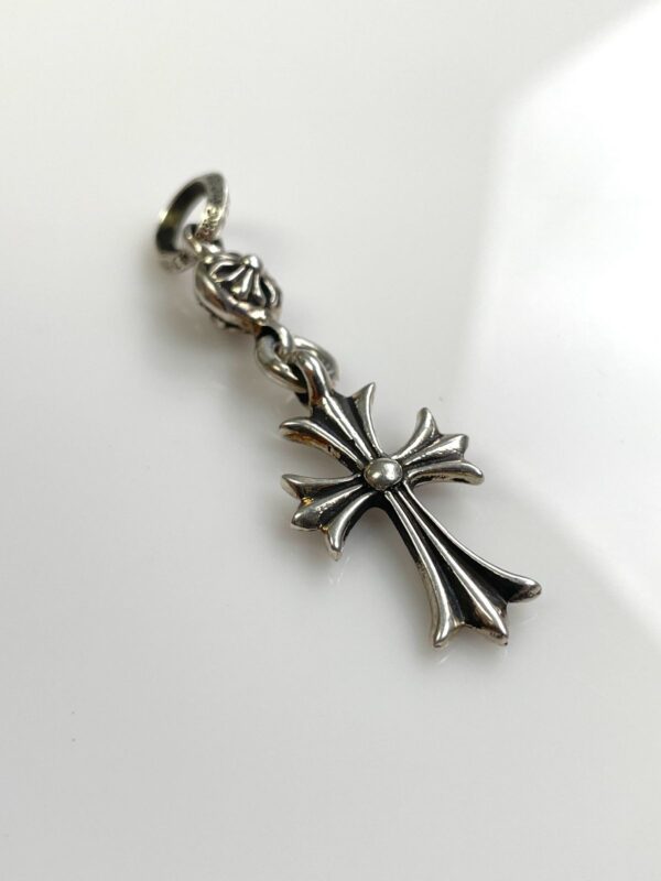 925 STERLING SILVER CHROME HEARTS 1-BALL TINY CHROME HEARTS CROSS CHARM