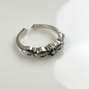 Photo detail:925 STERLING SILVER CHROME HEARTS MINI DOUBLE FLORAL RING