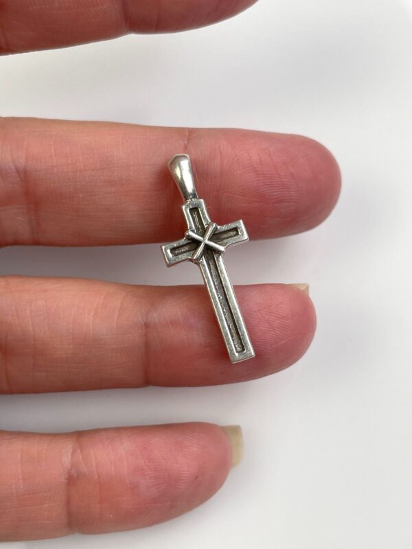 2005 925 STERLING SILVER CHROME HEARTS TINY MAPPLE THORPE SOAP CROSS CHARM