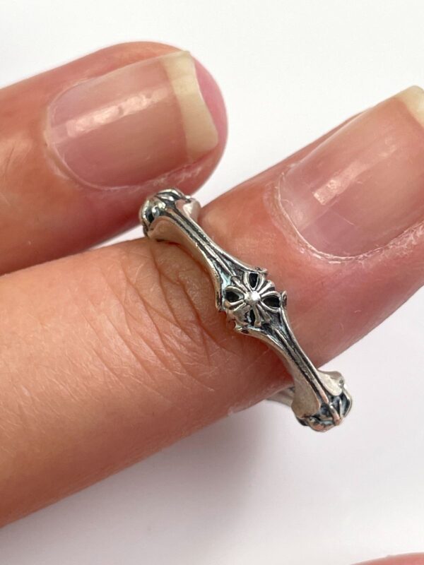 925 STERLING SILVER CHROME HEARTS PLUS AND BONE RING
