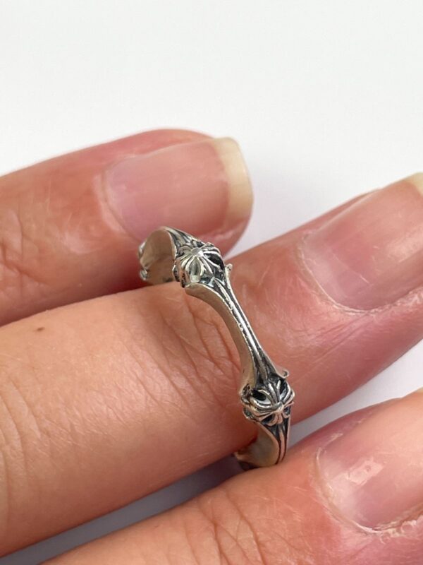 925 STERLING SILVER CHROME HEARTS PLUS AND BONE RING