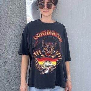 Photo detail:DONINGTON MONSTERS OF ROCK MUSIC FESTIVAL AUGUST 1996 TOUR GRAPHIC COTTON T-SHIRT