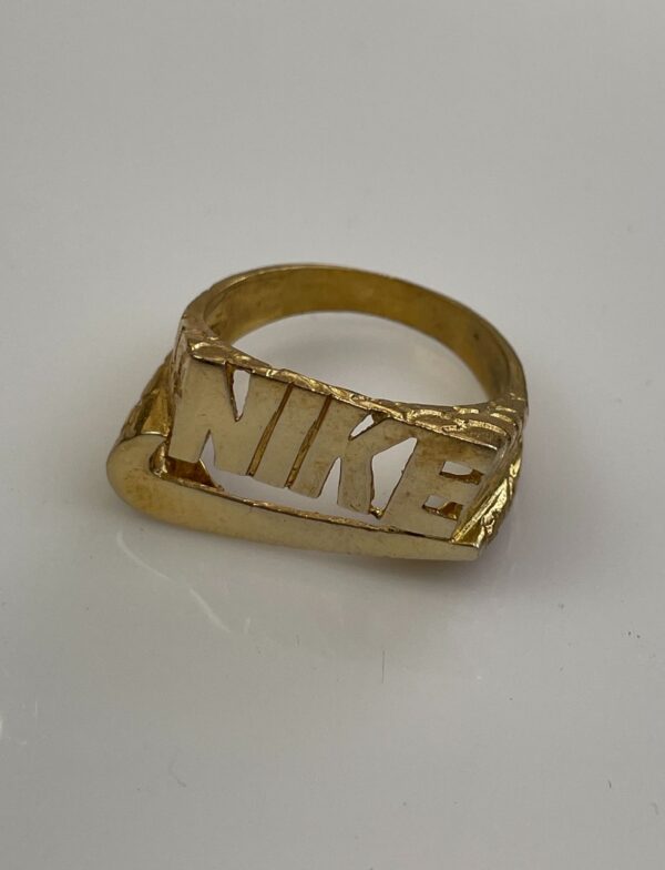 RETRO CHUNKY NIKE RING