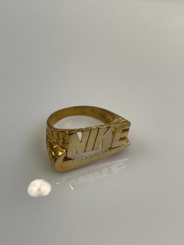 RETRO CHUNKY NIKE RING