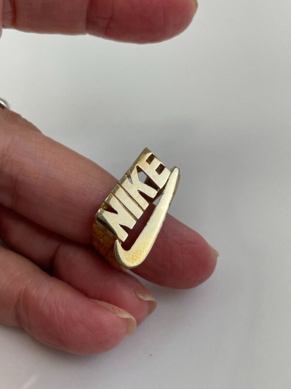 RETRO CHUNKY NIKE RING