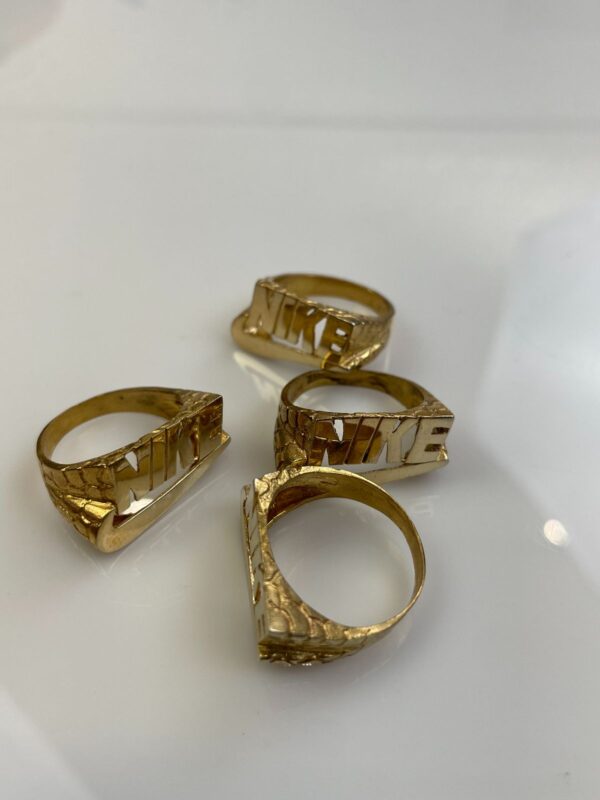 RETRO CHUNKY NIKE RING