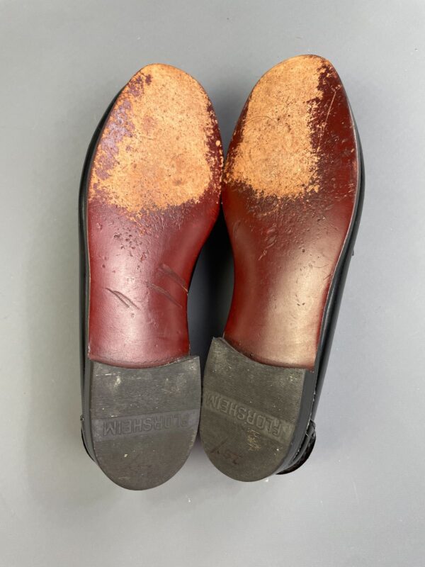 BEAUTIFUL! ALL LEATHER PENNY LOAFER SHOES