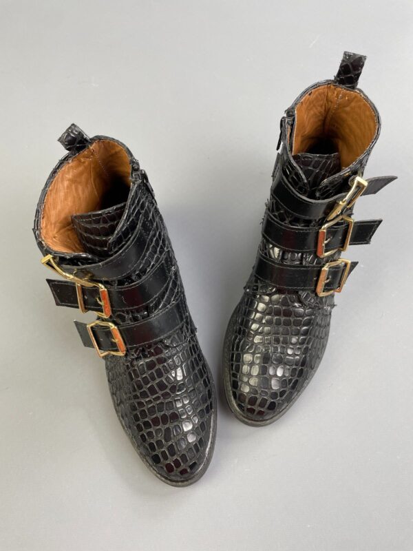GORGEOUS! CROC EMBOSSED LEATHER TRIPLE BUCKLE BOOTS, ARTISANAL MADE IN MEXICO BRAND