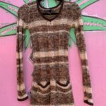 Y2K LOOSE MARLED KNIT V-NECK RINGER STYLE TUNIC SWEATER, DOUBLE FRONT POCKETS