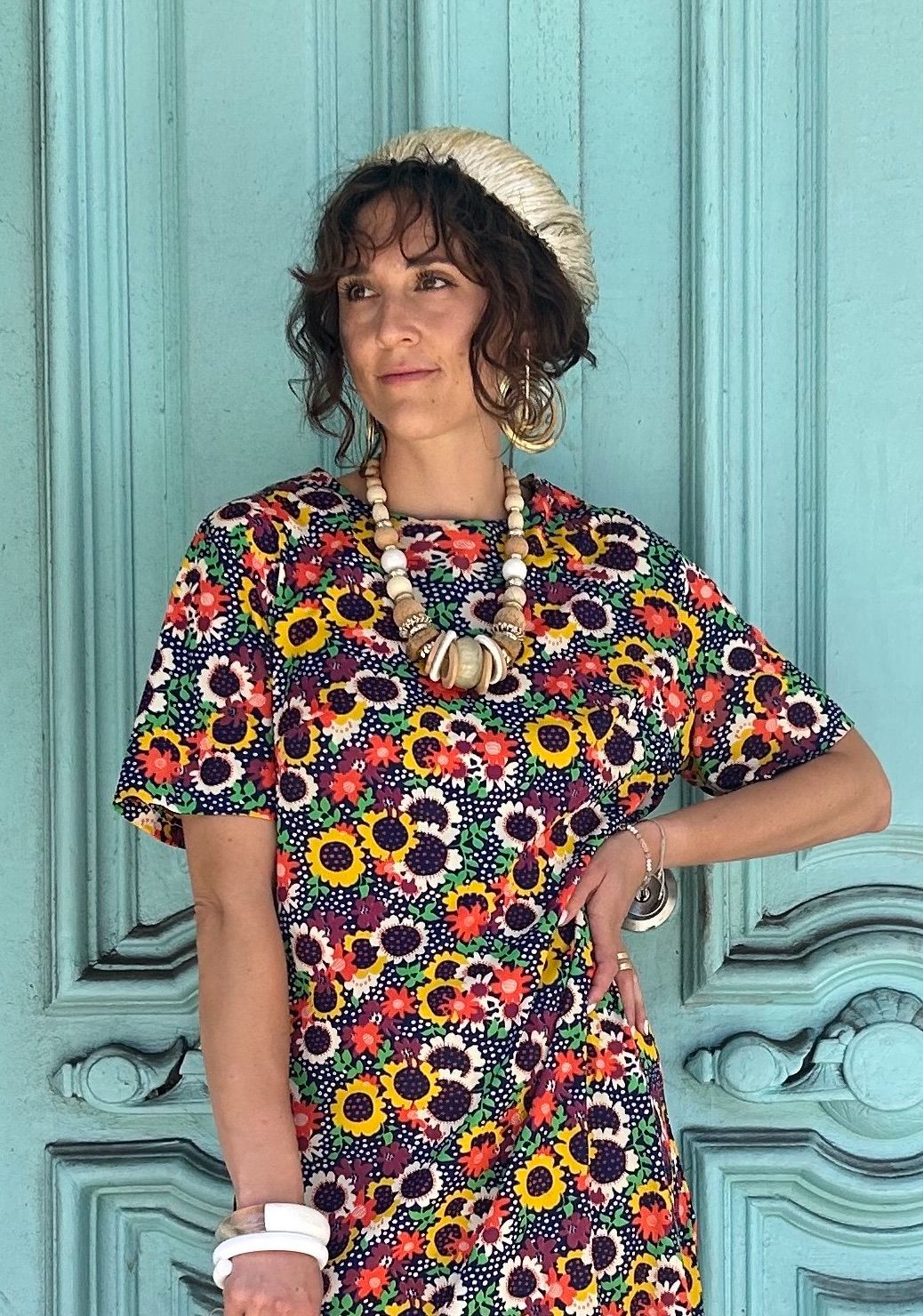 product details: UNIQUE 1960\\\'S RAFIA STRAW TOP BUN HAT photo