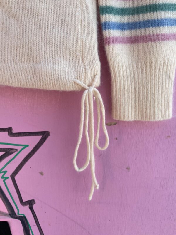 ADORABLE! 1970S-80S MADE IN HONG KONG PASTEL FUZZY LAMBSWOOL & ANGORA BLEND SWEATER, QUARTER ZIP