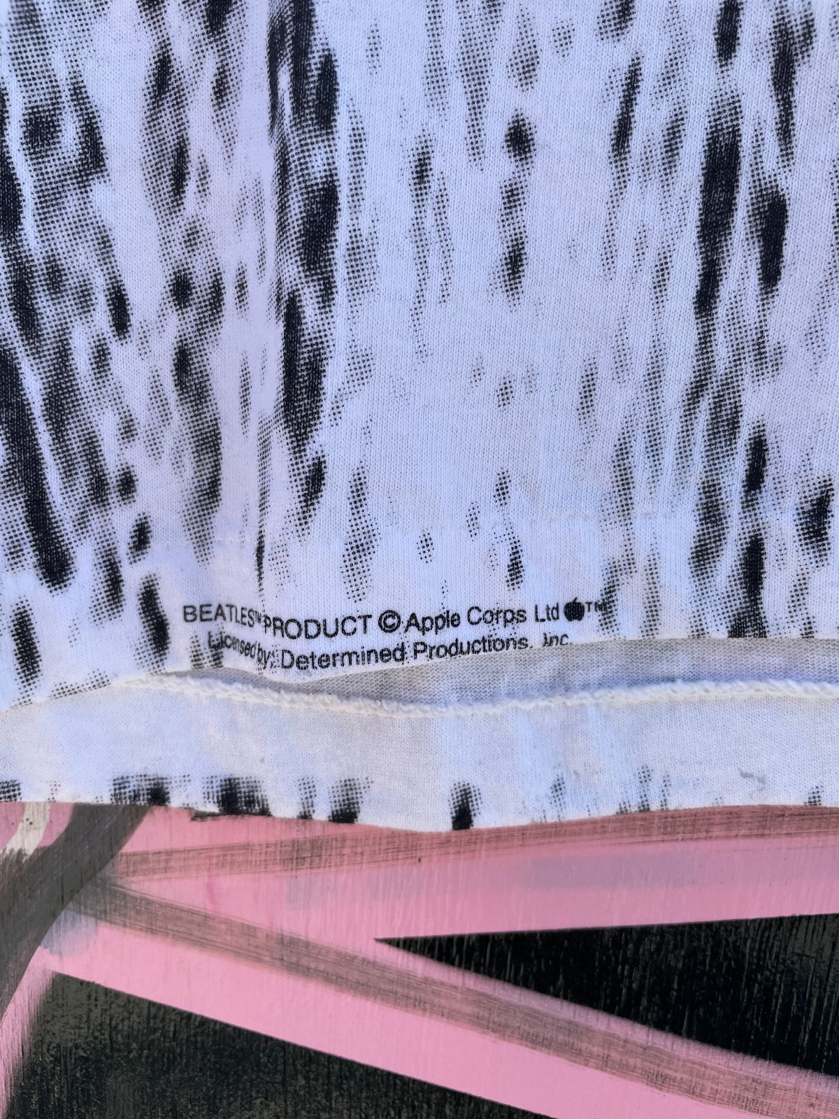 DEADSTOCK BEATLES IN THE FIELD ALL OVER PRINT T-SHIRT NWT