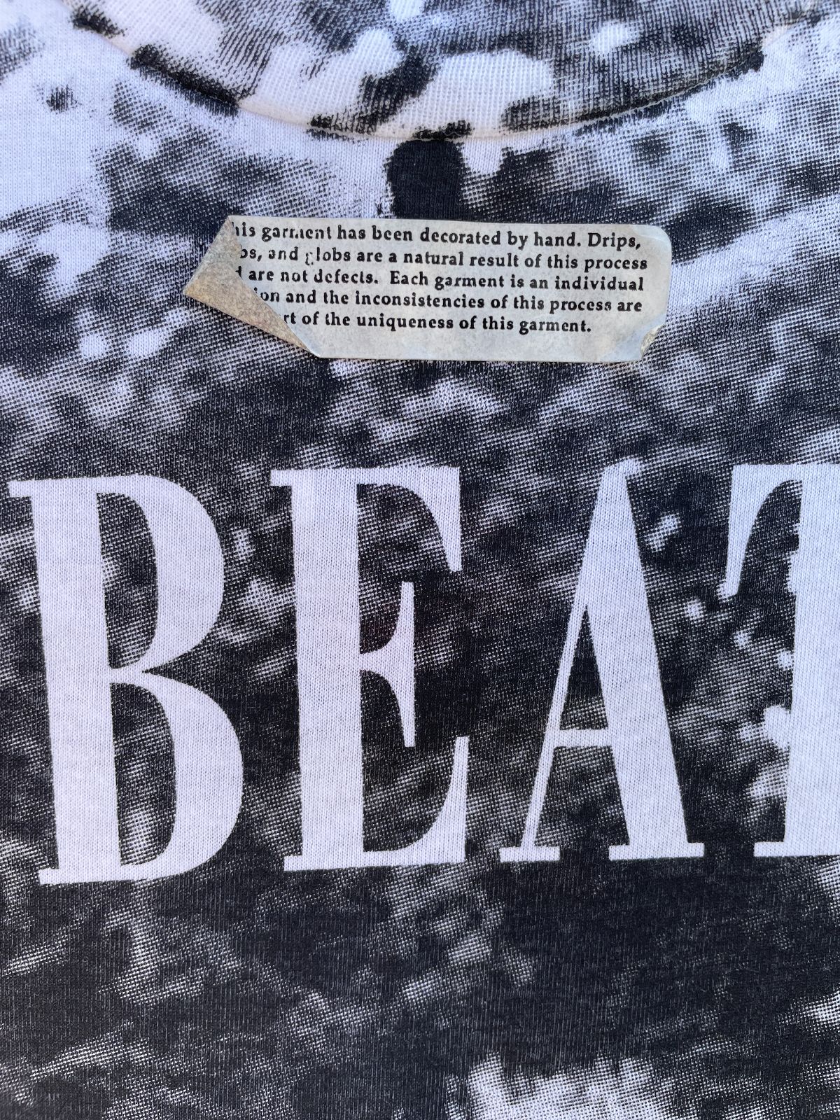 DEADSTOCK BEATLES IN THE FIELD ALL OVER PRINT T-SHIRT NWT