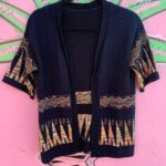 CUTE! RETRO 1970S COLORFUL KNIT OPEN CARDIGAN SWEATER