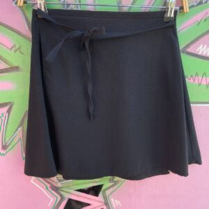 Photo detail:CUTE! 1990S BASIC BLACK RAYON BLEND MINI WRAP SKIRT