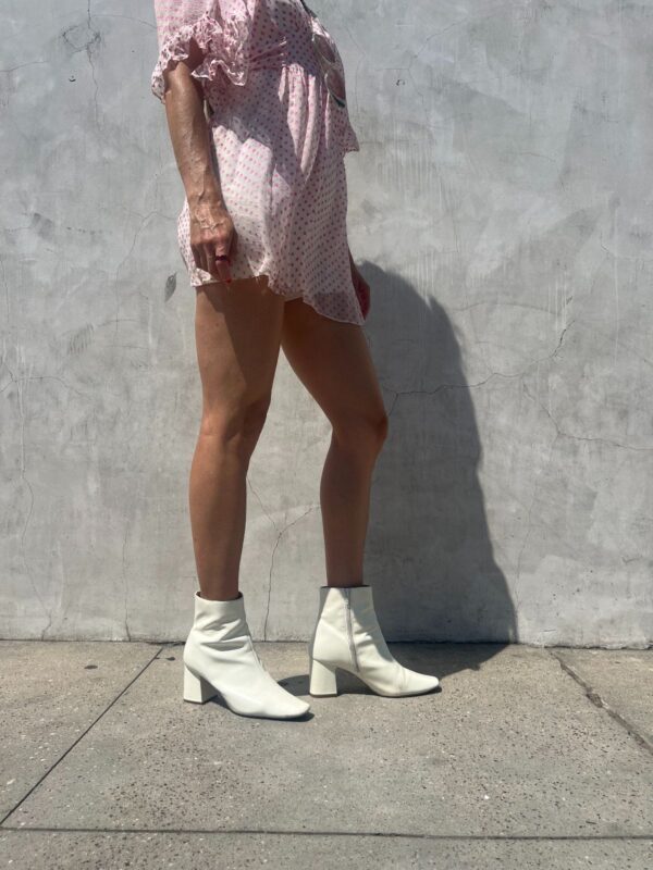 SQUARE TOE CREME PATENT LEATHER / VINYL CHELSEA BOOTS, CHUNKY HEEL