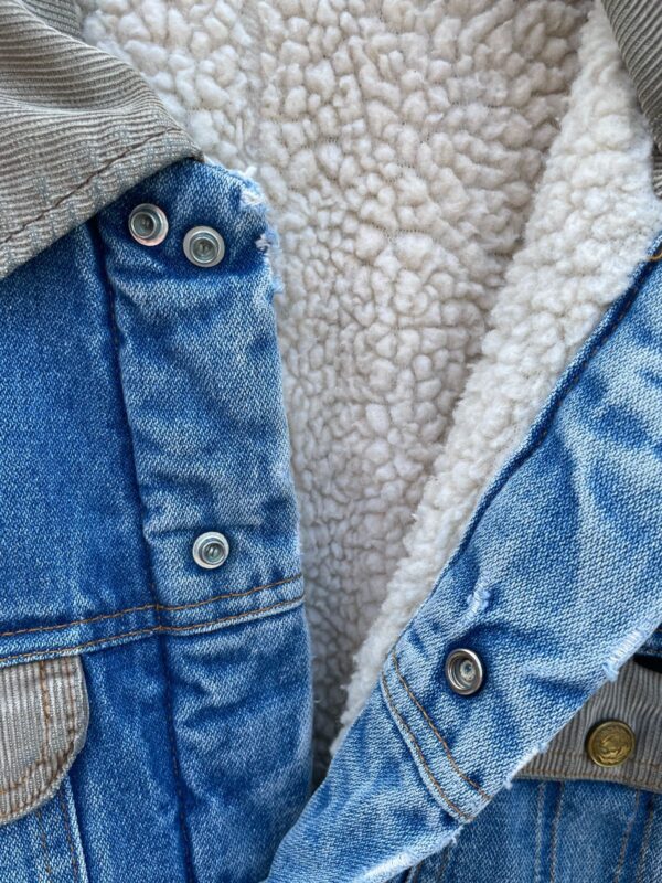 *AS-IS* SHERPA LINED DENIM JACKET CORDUROY COLLAR PAISLEY BRASS SNAP BUTTONS- RIBBED INTERIOR CUFF