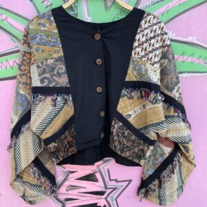 Photo detail:CUTE! 1990S MIXED PATCHWORK BATIK PRINT CROPPED JACKET, COCONUT BUTTONS