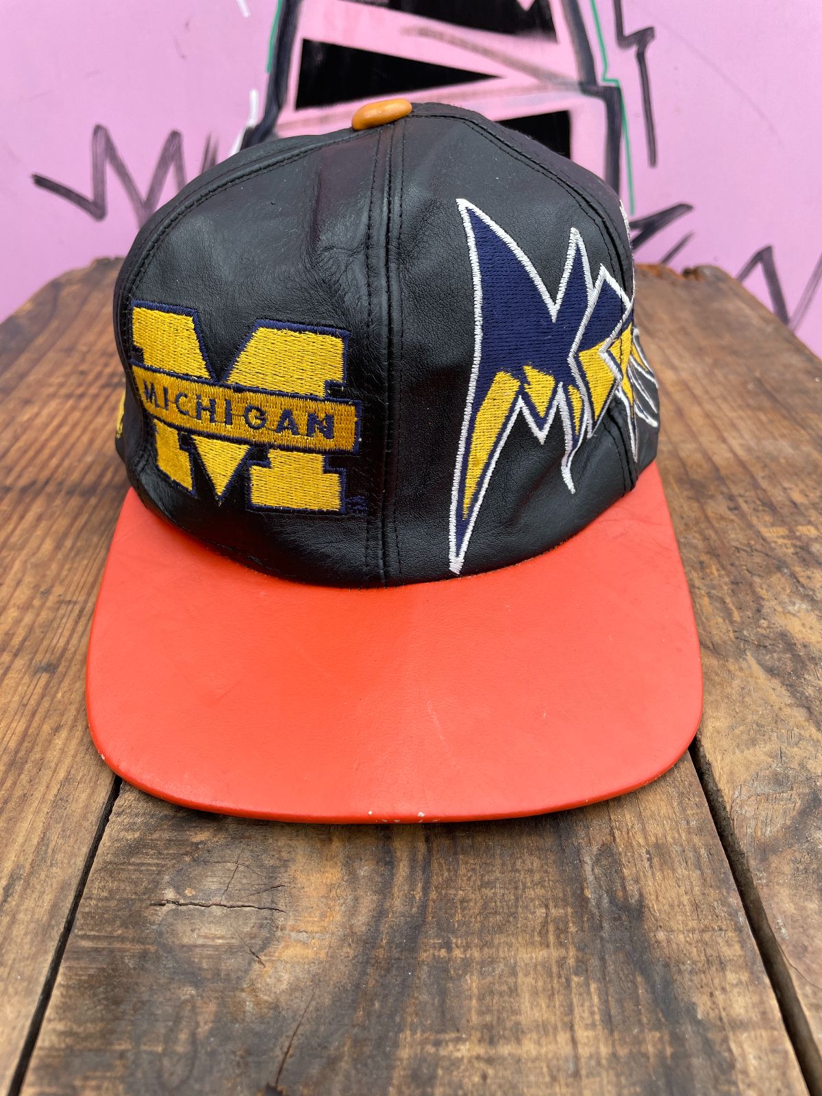 product details: 1990S EMBROIDERED MICHIGAN LEATHER 2-TONE CAP photo