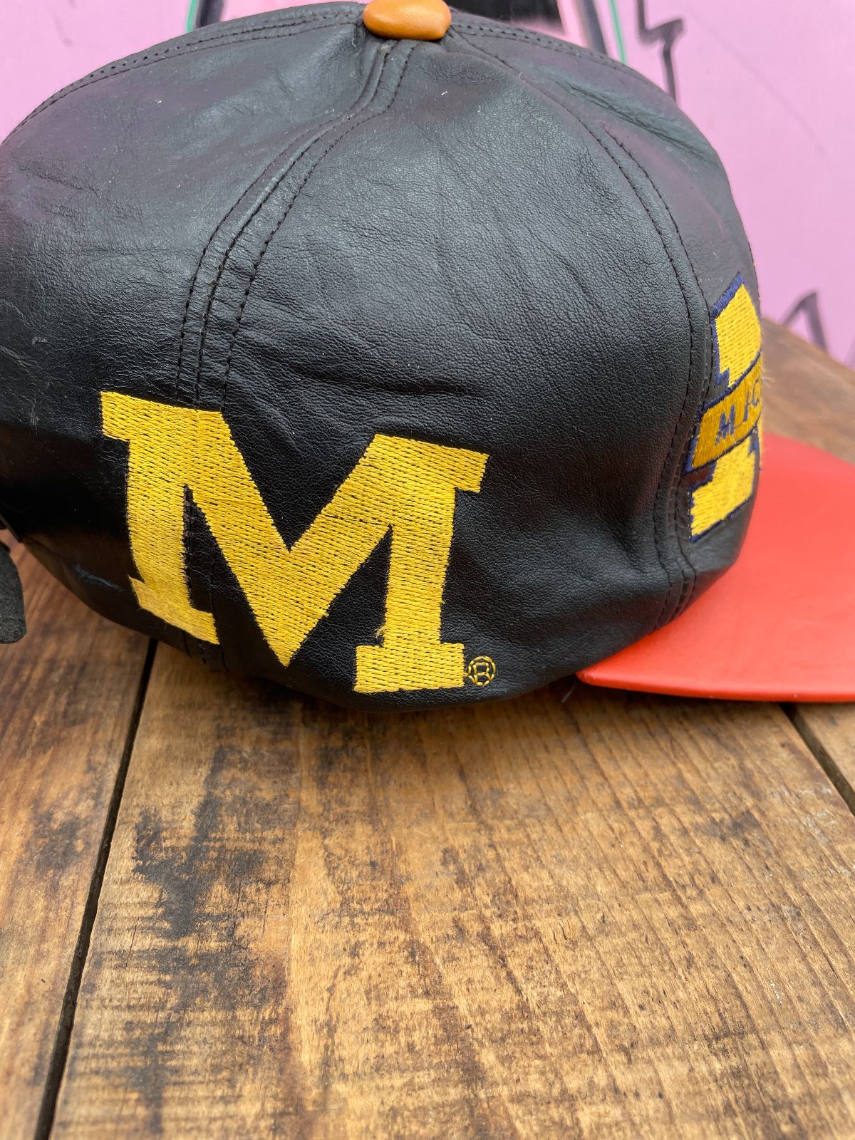 1990S EMBROIDERED MICHIGAN LEATHER 2-TONE CAP