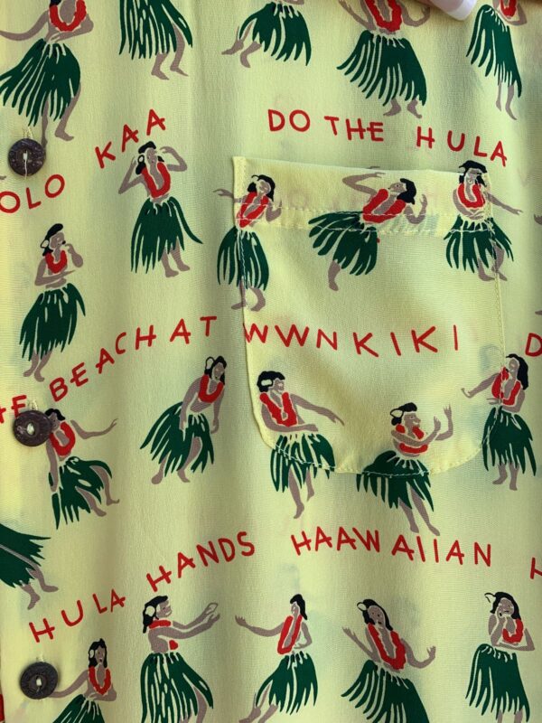 FUN! 100% SILK DO THE HULA ALL OVER PRINT HAWAIIAN SHIRT, COCONUT BUTTONS