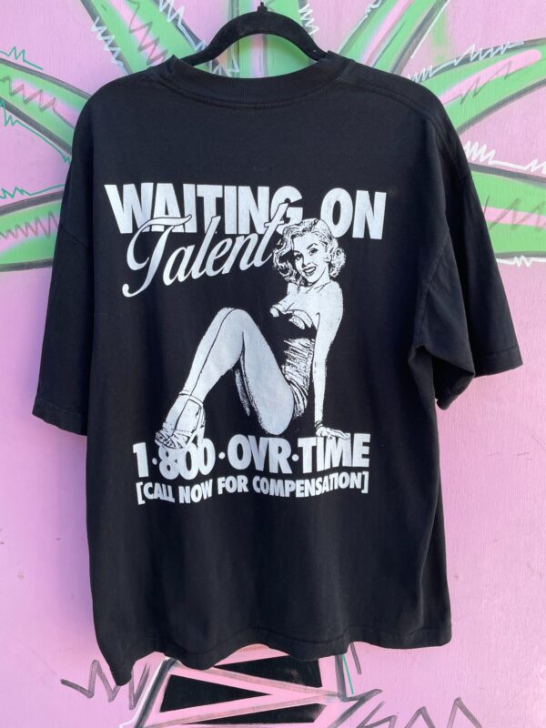 WAITING ON TALENT GRAPHIC PRINT COTTON LOOSE FIT T-SHIRT