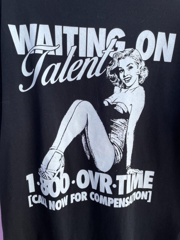 WAITING ON TALENT GRAPHIC PRINT COTTON LOOSE FIT T-SHIRT