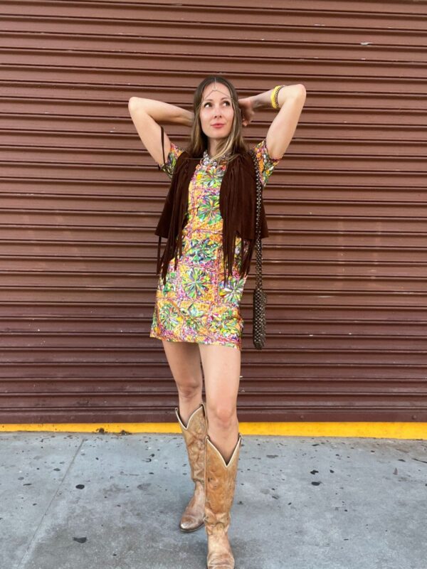 RAD! CROPPED CHOCOLATE BROWN SUEDE VEST SUPER LONG FRINGE DETAILING