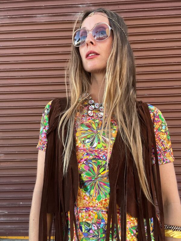 RAD! CROPPED CHOCOLATE BROWN SUEDE VEST SUPER LONG FRINGE DETAILING
