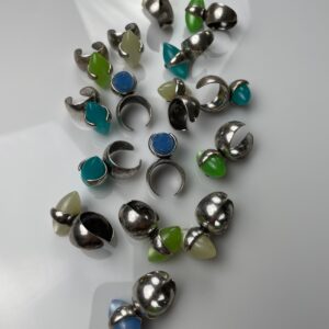 Photo detail:RETRO 1960S ATOMIC MOONGLOW ACRYLIC RINGS