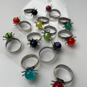 Photo detail:1960S DEADSTOCK COLORFUL MOONGLOW BEAD BURST SETTING RING