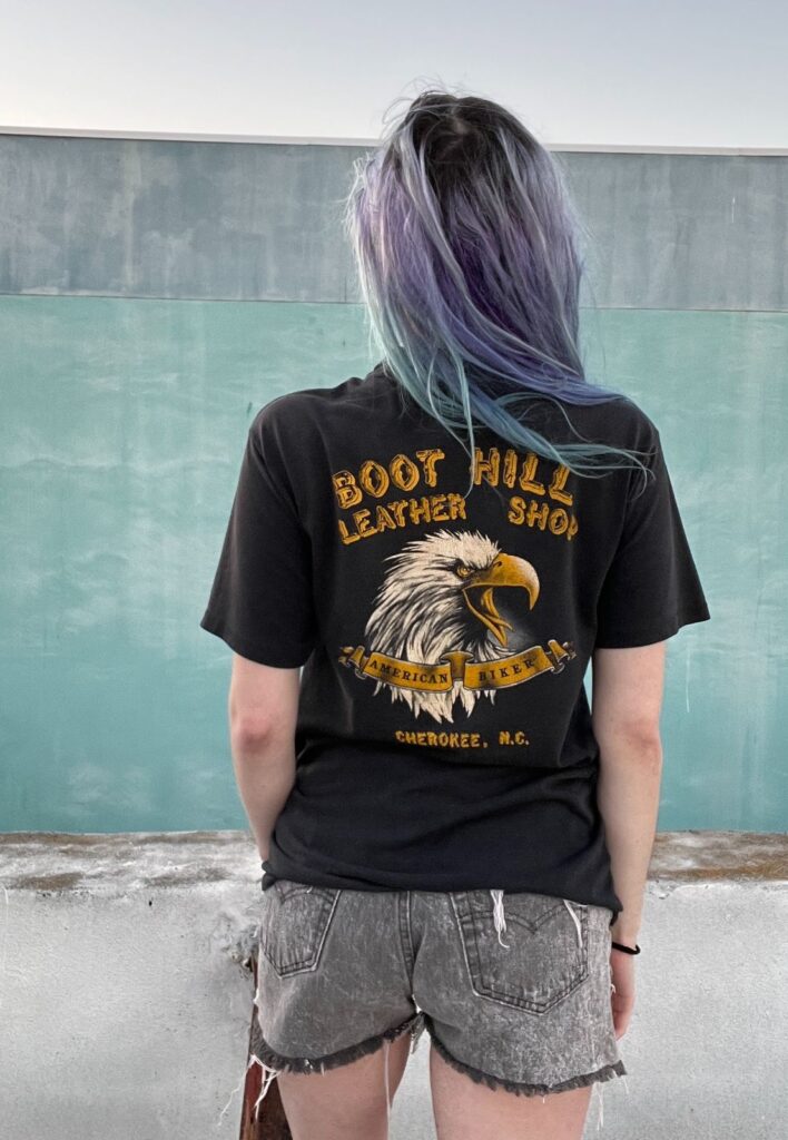 AMERICAN CLASSIC HARLEY DAVIDSON BOOT HILL LEATHER SHOP CHEROKEE NC SINGLE STITCH T-SHIRT