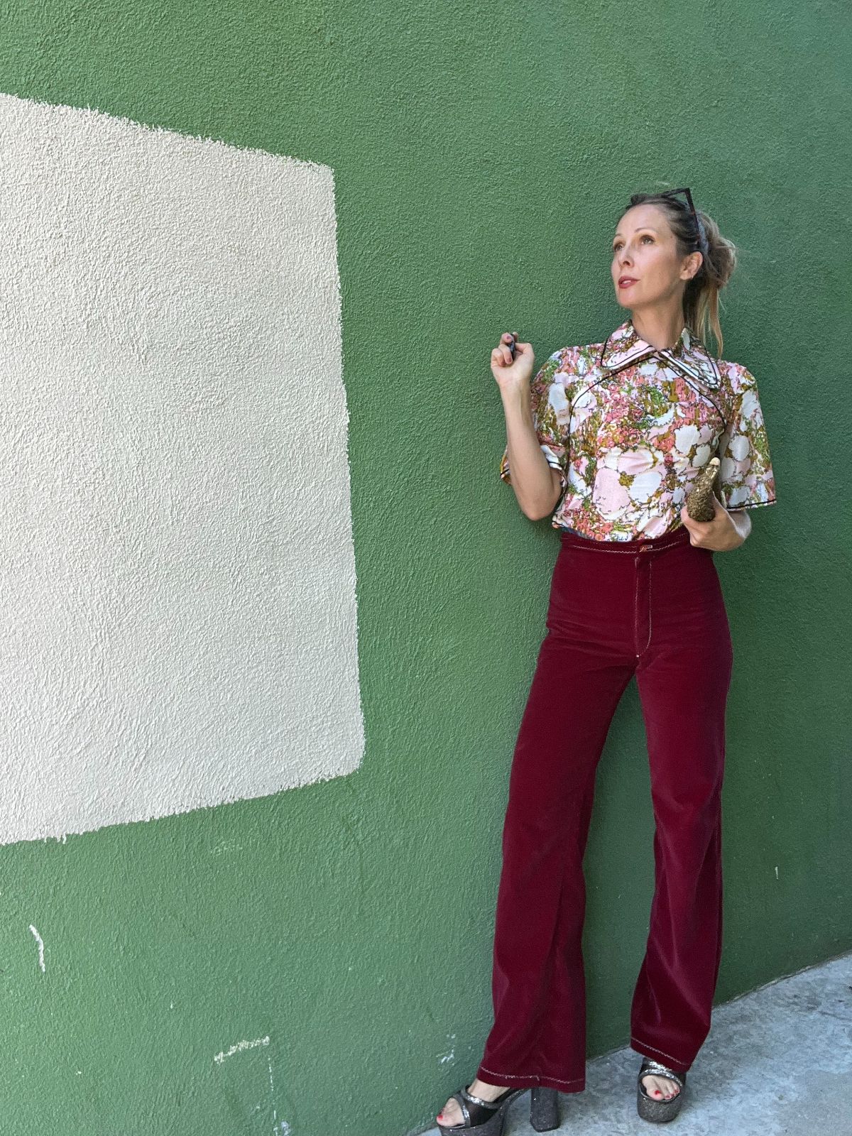 KILLER!!! 1960S-70S WIDE LEG VELVET TROUSERS WHITE CONTRAST & UNIQUE BACK POCKETS STITCHING RAINBOW INTERIOR TRIM TALON ZIPPER