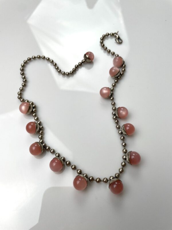WOW! RETRO 1960S MULTI MOONGLOW BAUBLE CHARM BALL CHAIN NECKLACE