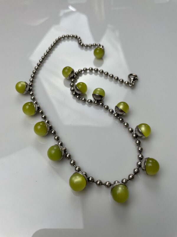 WOW! RETRO 1960S MULTI MOONGLOW BAUBLE CHARM BALL CHAIN NECKLACE