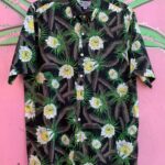 SUPER COOL! 1990S MADE IN HAWAII 100% COTTON LOTUS FLOWER PRINT HAWAIIAN SHIRT