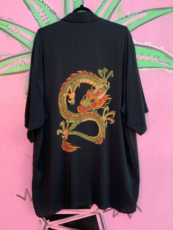 KILLER! 100% SILK FULL FRONT DRAGON PRINT HAWAIIAN SHIRT, COCONUT BUTTONS