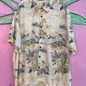 Photo detail:100% RAYON, ISLAND LIFE TONAL PRINT HAWAIIAN SHIRT, COCONUT BUTTONS