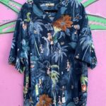 100% SILK HOLIDAY MRS. CLAUS PRINT HAWAIIAN SHIRT