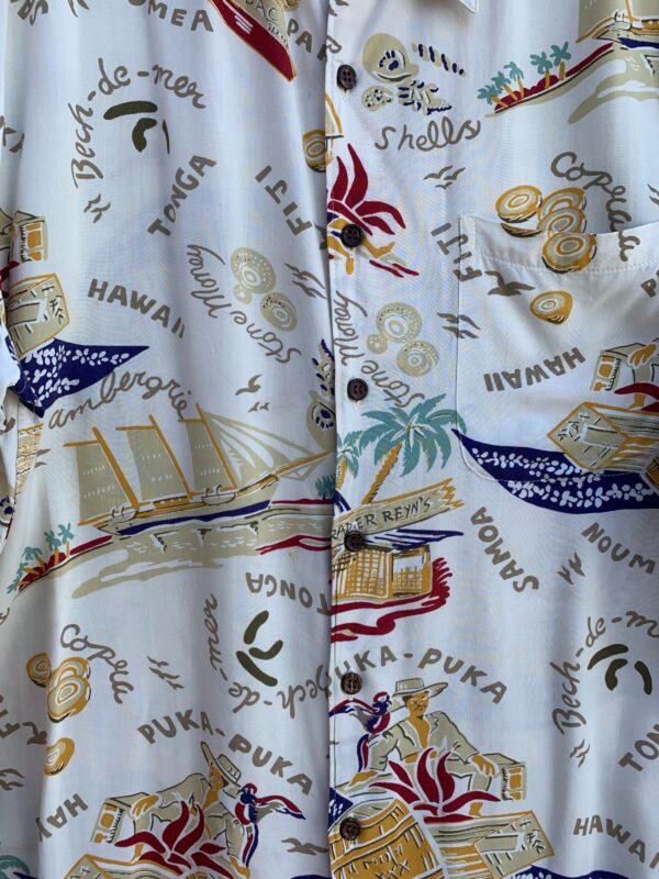 COOL! 100% RAYON, ISLAND TRADER PRINT HAWAIIAN SHIRT, COCONUT BUTTONS