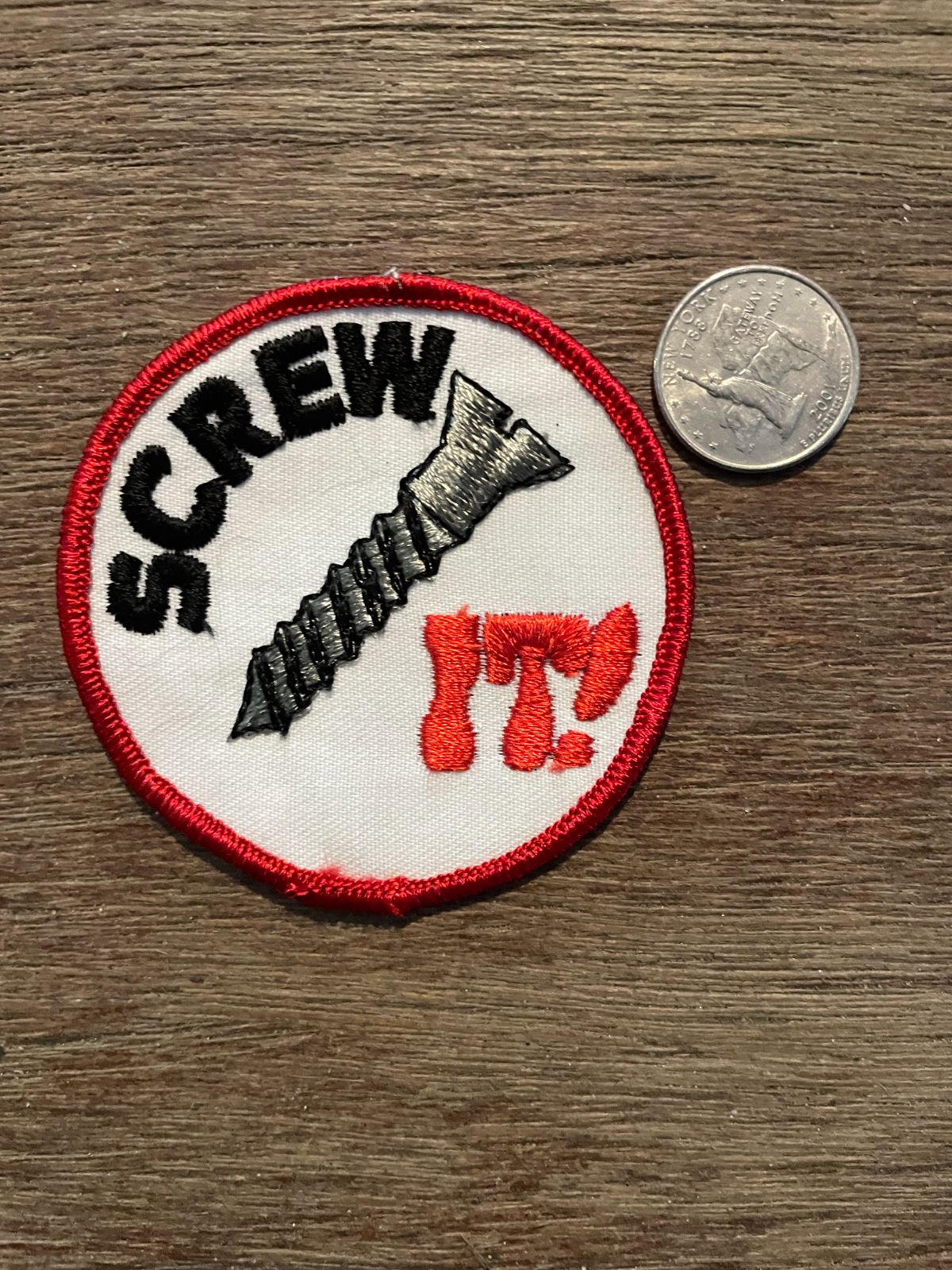product details: RETRO SCREW IT EMBROIDERED CIRCLE PATCH photo