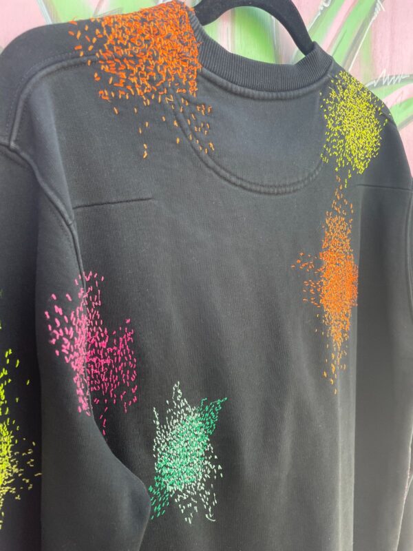 HAND STITCH STYLE BORO EMBROIDERED COLOR BURST PULLOVER CREWNECK COTTON SWEATSHIRT