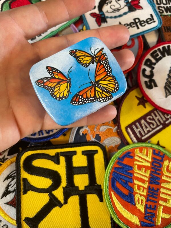 1980S DEADSTOCK BUTTERFLY PILL BOX