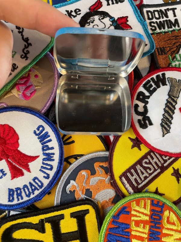 1980S DEADSTOCK BUTTERFLY PILL BOX