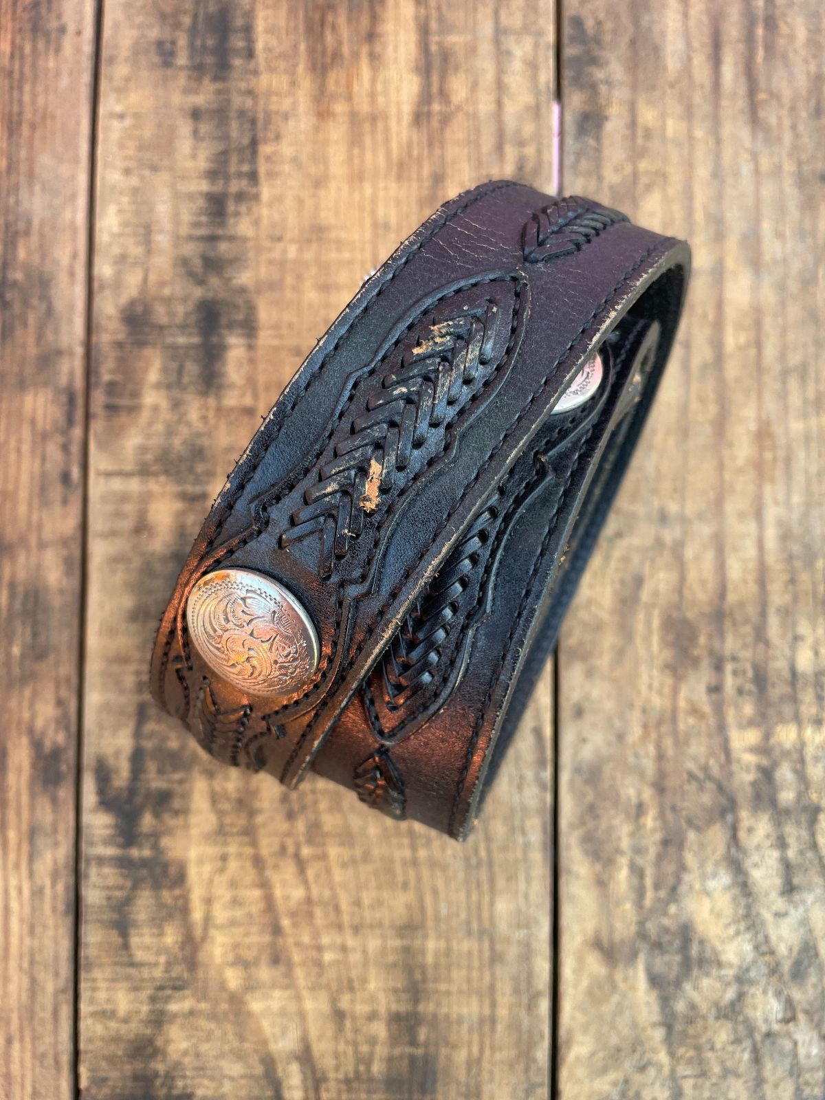 AS-IS WRANGLER LEATHER BELT W/ METAL ACCENTS